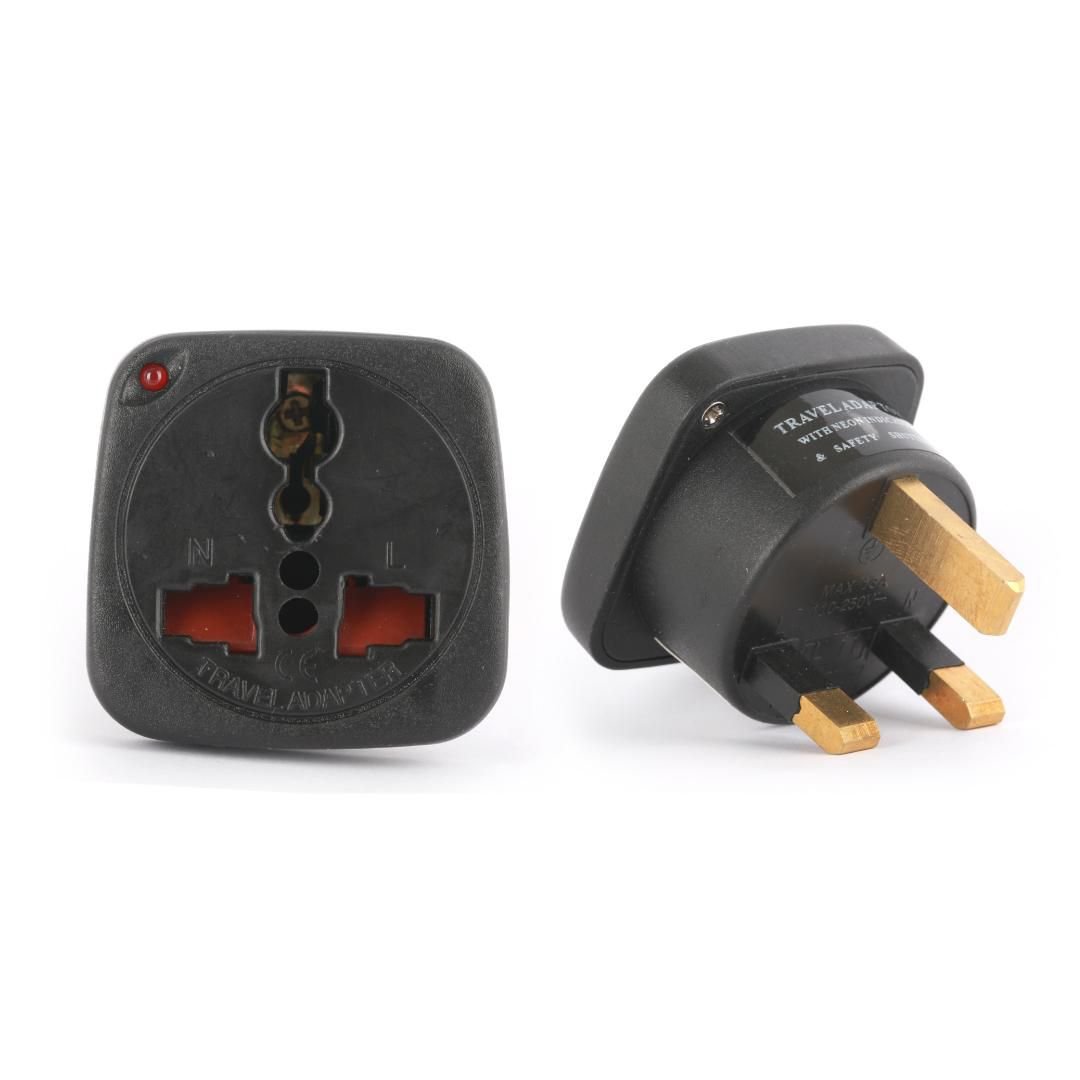 Multi Traveler Adapter With Shutter & Indicator Multi Traveler Adapter With Shutter & Indicator (EU To Universal) - Image 1